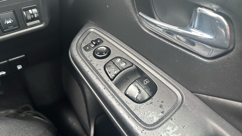 Nissan Micra 1.0 IG-T 92 Acenta 5dr CVT Petrol Hatchback